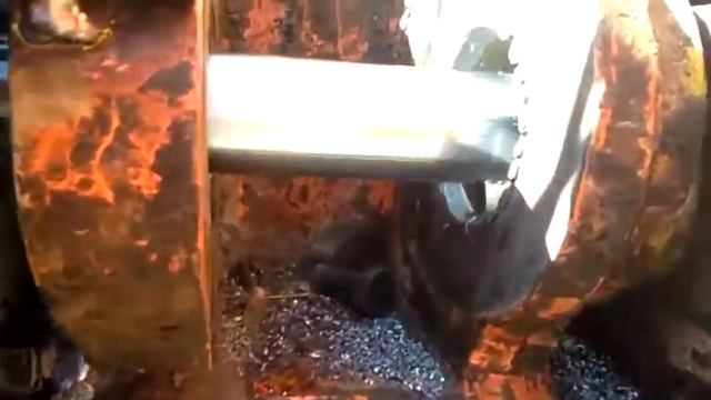 Мобильный расточно-наплавочный станок МРС-55 смотреть онлайн