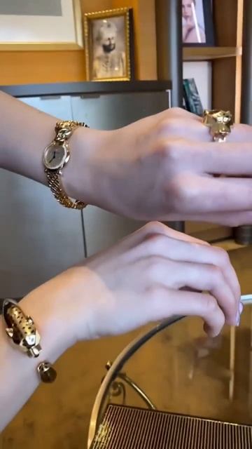 Подписывайтесь! Мой инстаграм: yuliagoryachkina💔 #cartier #пантера #золото смотреть онлайн