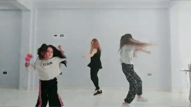 Problema - Daddy Yankee | FitDance (Coreografia) | Dance Video смотреть онлайн