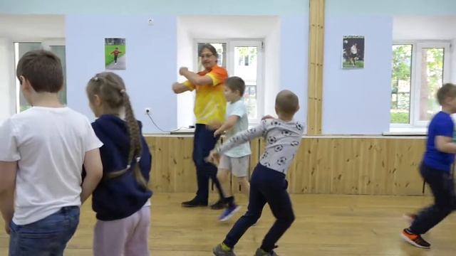 Клуб интеллектуального развития "Знатоки" в Школе №2107 смотреть онлайн