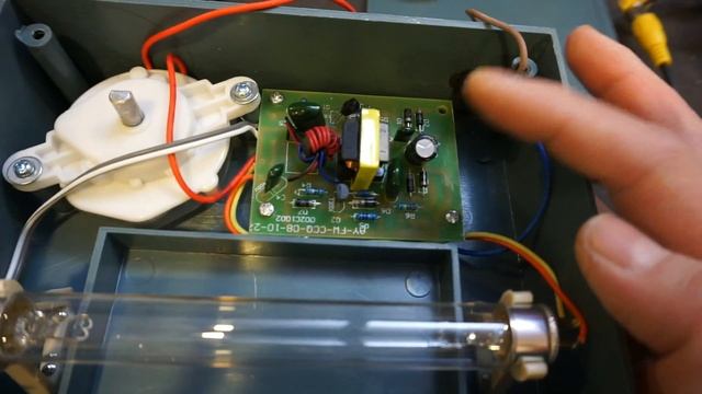 Cheap UV EPROM Eraser Teardown and Spectrum Analysis смотреть онлайн