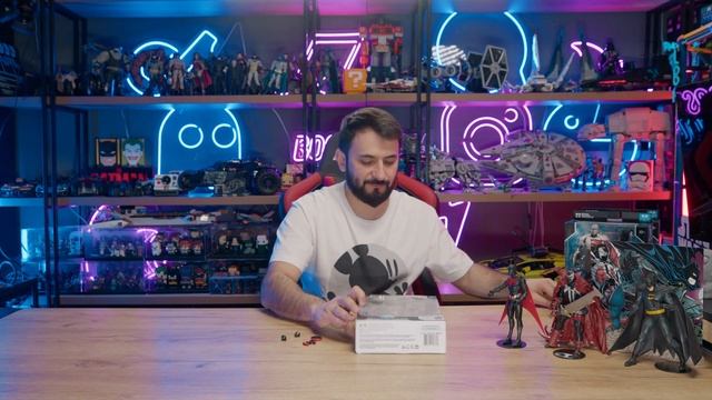 Очередное пополнение моей коллекции DC экшн фигурок от McFarlane Toys смотреть онлайн