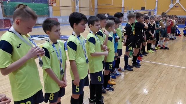 Церемония награждение победителей и призеров открытого первенства Нижневартовска по мини-футболу. смотреть онлайн