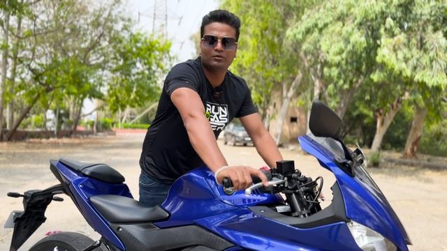 Kya R3 Leni Chahiye? Is Yamaha New R3 321cc SportsBike a raw mean machine for New Riders? смотреть онлайн