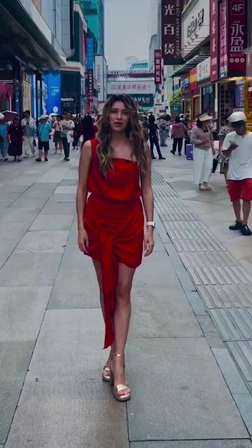 «Он не готов»: Тодоренко не пустит семилетнего сына в школу