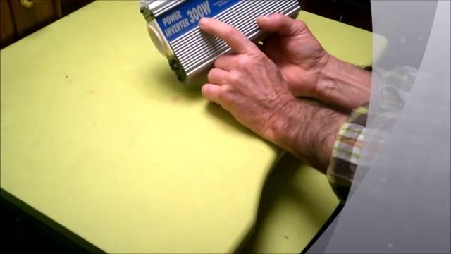 Como se usa un Inversor de Voltaje 12v DC 220v power inverter смотреть онлайн
