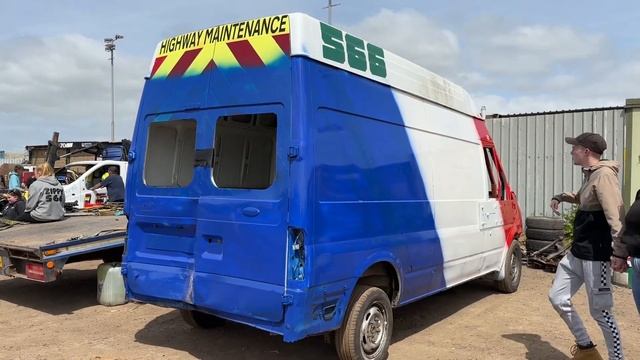 Kings Lynn May Bank Holiday Van Bangers 2023 Pit Walk смотреть онлайн
