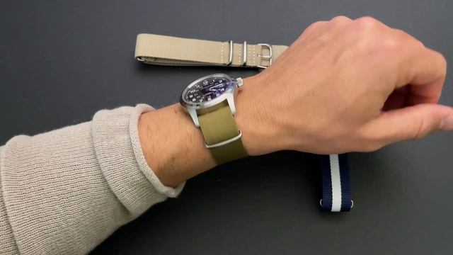 Wearing options with the Hamilton Khaki Field - Nato Options 3 смотреть онлайн