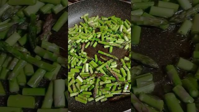 Orecchiette asparagi e mascarpone - Ah che bontà - Tra 💯 piatti ci rivediamo di Alfina. смотреть онлайн