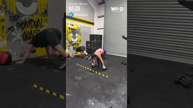 24.3 Lena смотреть онлайн