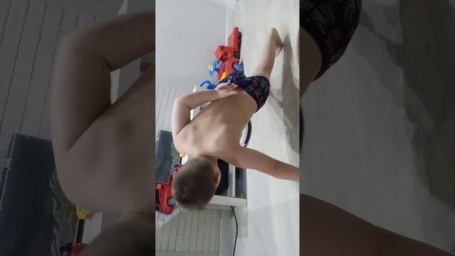 Стойка 26 минут. мой сын 7 лет смотреть онлайн