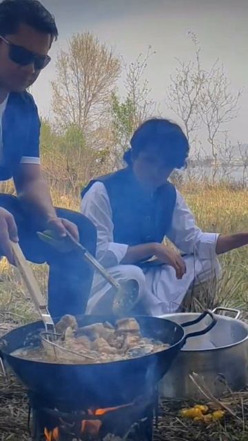 Fish Fry in Wild #shorts #beta смотреть онлайн