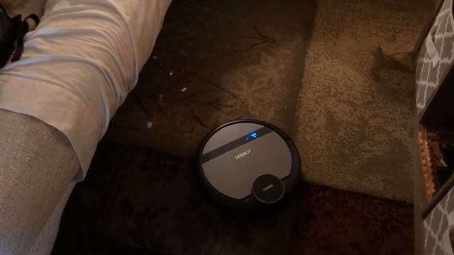 Ecovacs 901 Literally Avoids Dirt! смотреть онлайн