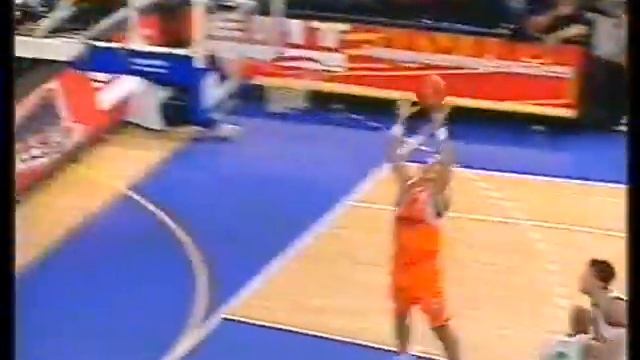 Pamesa-Benetton (J1 Euroleague 2003/04) смотреть онлайн