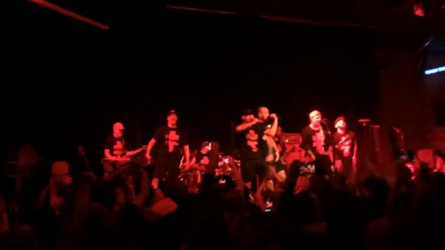 Brutto Железный