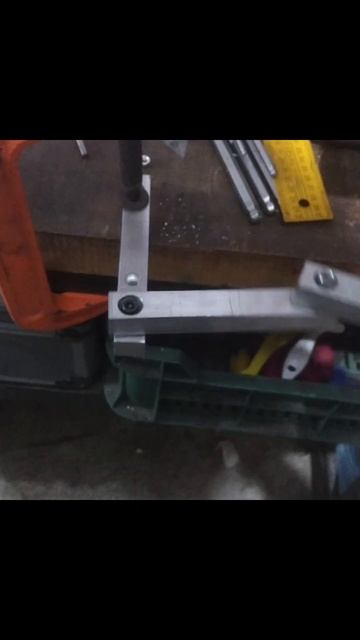 Scissor sharpening joint arm with adjustable sharpening angle #scissors #sharpening #joint смотреть онлайн