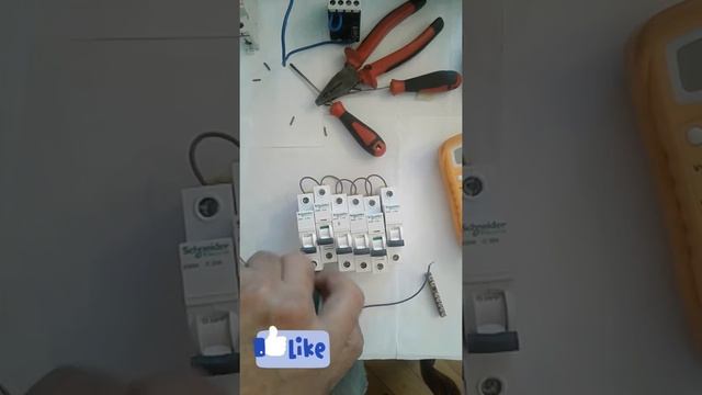 bunu ede bilmeyenler var onlar üçun kiçki bir rolik! смотреть онлайн