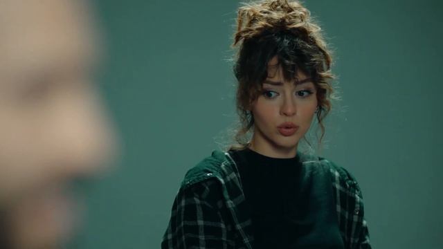 Aşkımız Tarihe Geçecek - Üç Kuruş Efe ve Leyla'nın Büyük Aşkı смотреть онлайн