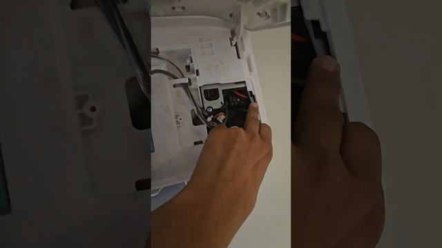 EH 03 ERROR MIDEA SPLIT TYPE 2HP смотреть онлайн