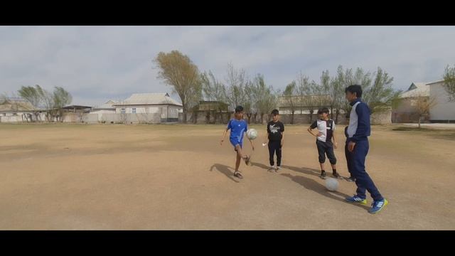 Tez kuring pul yutuqlari quyilgan . Bunaqasi uzbekistonda bulmagan. смотреть онлайн