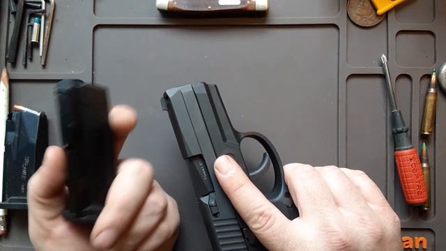 SIG SAUER P250 ,WHY? смотреть онлайн