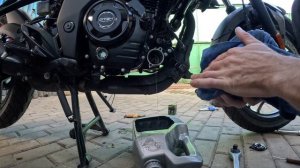 Bajaj pulsar N250 Обслуживание мопеда