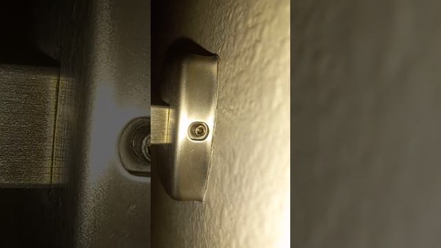 No Privacy Hidden Camera Toilet Rack? смотреть онлайн