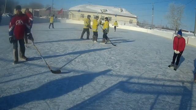 хоккей в валенках. 09.02.2019 смотреть онлайн