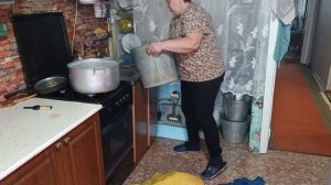 02-02-2025 Будни в деревне.