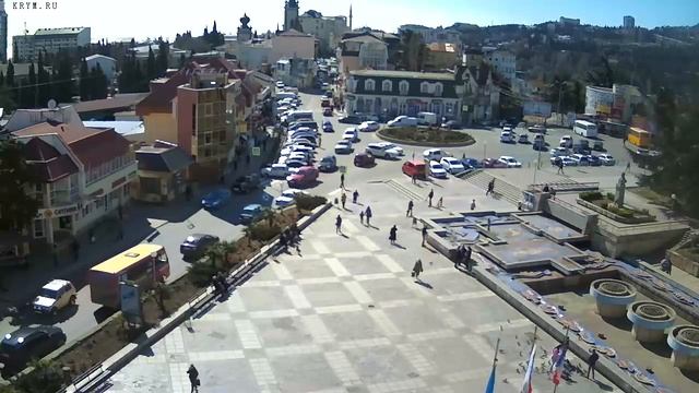 Вебкамера "Площадь Советская". Запись 21.03.2016 11:00:01 смотреть онлайн