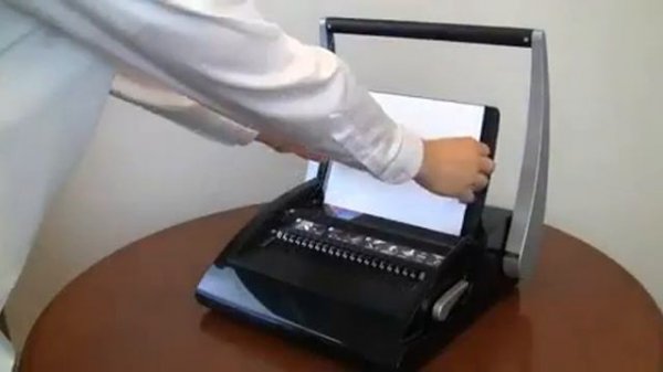 Swingline GBC CombBind C20 Manual Binding Machine