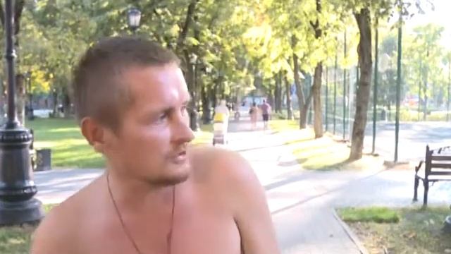 Просто так прохожий смотреть онлайн