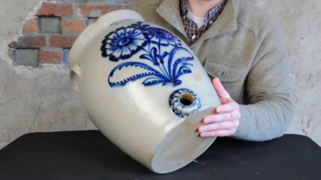 John Burger (Rochester, NY) Antique Stoneware Water Cooler смотреть онлайн