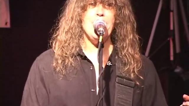 Zebra - Over The Hills and Far Away смотреть онлайн