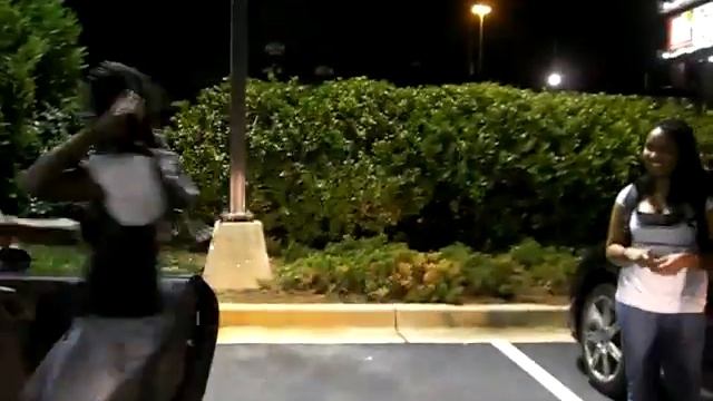 FONE HOME BY YUNG iPOD AKA TARA смотреть онлайн