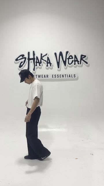 Get Ready With Me - Ian - Shaka Art Director смотреть онлайн