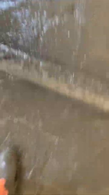Бетон через насос по трубам смотреть онлайн