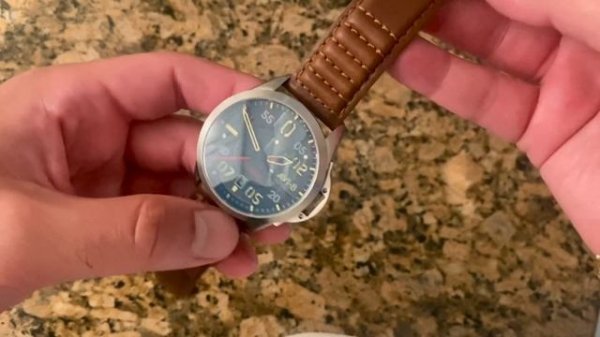 Avi-8 P-51 Mustang Hitchcock Automatic Pilot Watch Review