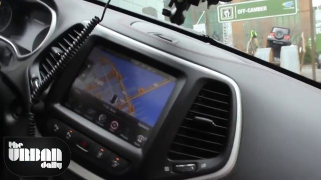 Inside The 2014 New York Auto Show With Jeep Cherokee Trailhawk Test Drive смотреть онлайн