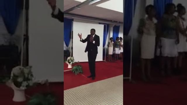 Adoration Je sais que tu es là! смотреть онлайн