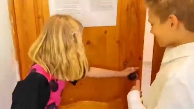 Клип - сумасшедшая пародия смотреть онлайн