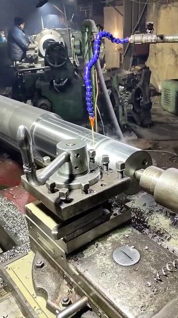 Токарная обработка вала эксцентрикового смотреть онлайн