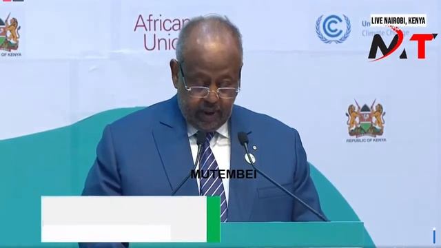 DRAMA IN KICC AS RAILA IS COUGHT BY SECRET CAMERAS SLEEPING AS AFRICA DELEGATES ADDRESESS смотреть онлайн