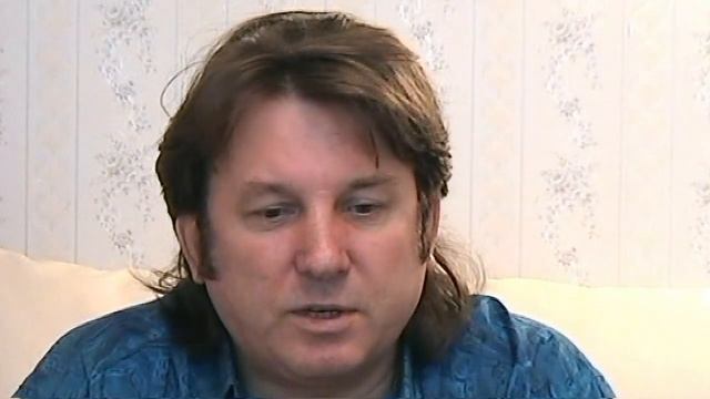 2 января в 13 часов на канале Евгений Давыдов тележурналист смотрите о песне "Плот" Юрия Лозы смотреть онлайн