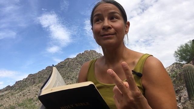 Devotional Connection - Wednesday, August 17, 2022 - Pastor Adriana Valencia смотреть онлайн