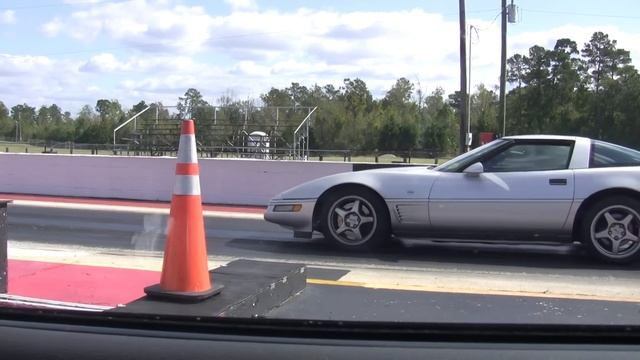 2005 GTO vs 1996 LT-4 Turbo Corvette (play in 240p) смотреть онлайн