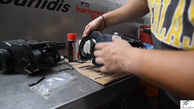 Classic Mini DIY - MK3 Cooper S Heater Swap Into MK1 Heater Box смотреть онлайн
