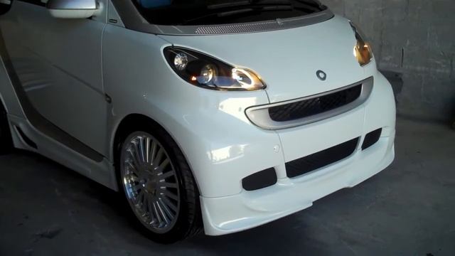 Highly Customized Smart Car With Lamborgini Doors - Engine смотреть онлайн