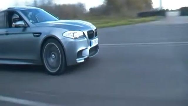 Supra vs M5 f10 580hp смотреть онлайн