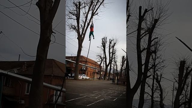 Канат это мощная тема✊ И вид на терек на том месте красивый.#фрэдасбетанти #осетия #streetworkout смотреть онлайн